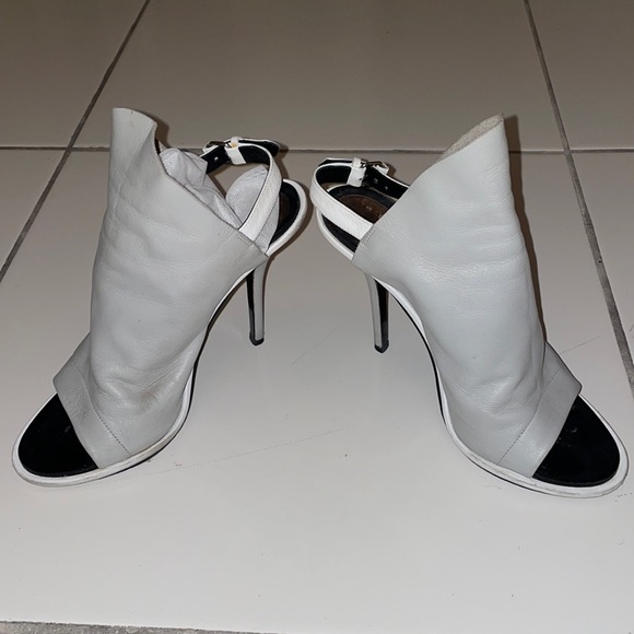 Light Grey Leather Booties - Picture 2 of 3